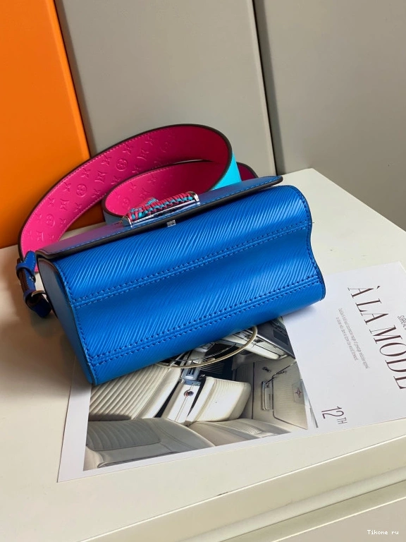 Affordable PM VUITTON LOUIS TWIST 0716